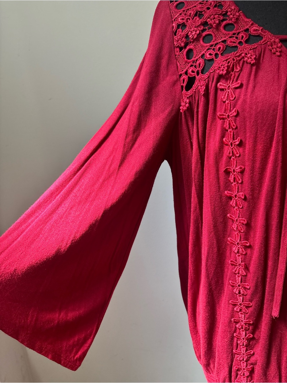 C Collection Women's Crochet Yoke Long Sleeve Top - Wine Size XL - Picture 3 of 5